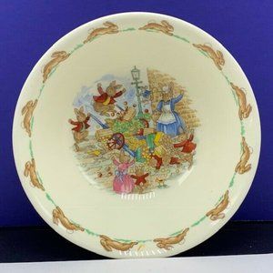 Bunnykins bowl royal doulton bunny rabbit England